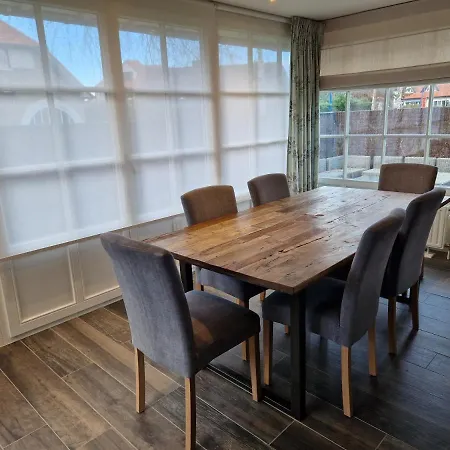 Premium Holidays - Le Serpolet Hébergement de vacances